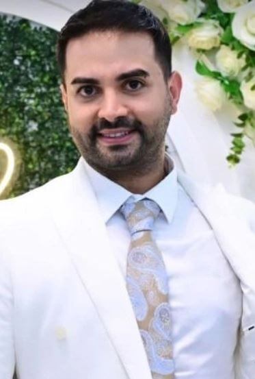 Kadir Ezildi